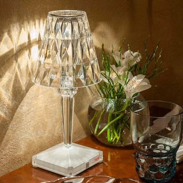 Kartell - BATERÍA TRANSPARENTE