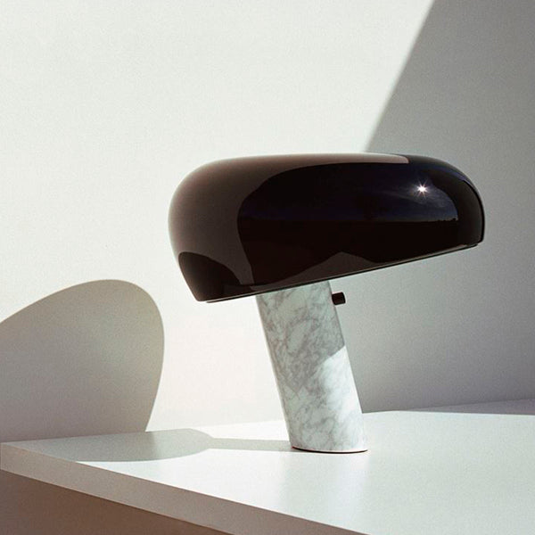 Flos - Snoopy, icono del diseño Achille y Pier Giacomo Castiglioni