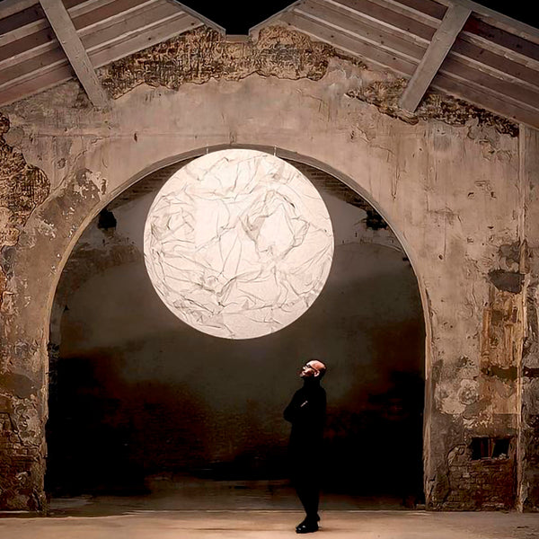 Davide Groppi - Moon Design Raffinato La Luna dentro casa
