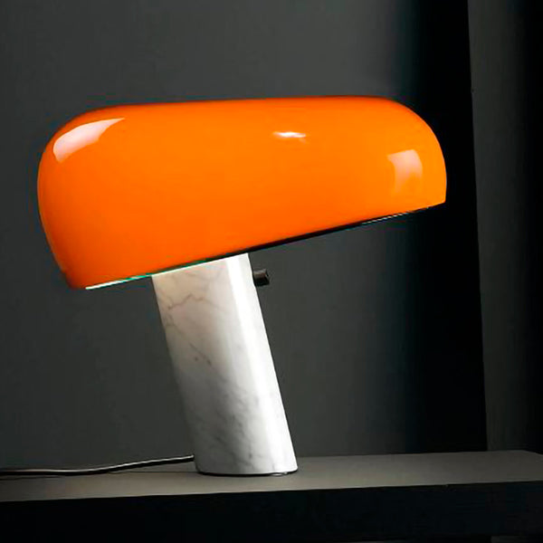 Flos - Snoopy, icono del diseño Achille y Pier Giacomo Castiglioni