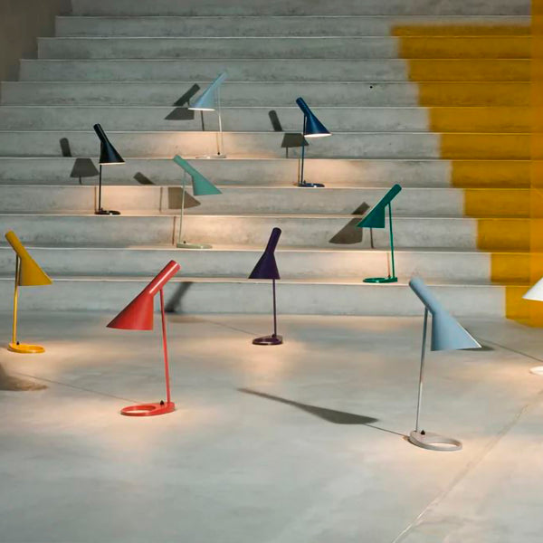 Louis Poulsen - AJ Table Lamp | Metropolis