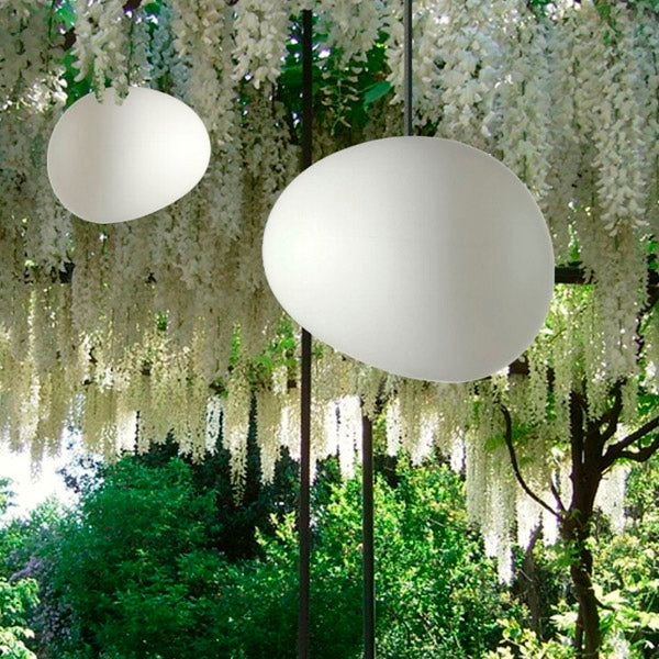 Gregg Sospensione Outdoor di Foscarini – Eleganza sospesa tra natura e design