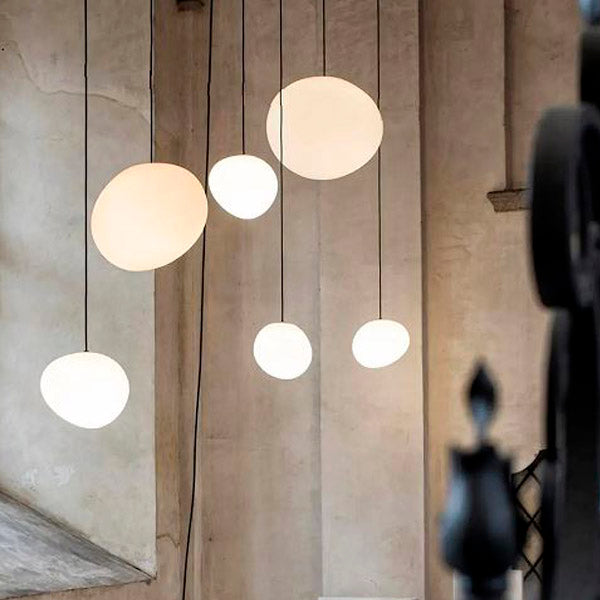 Gregg Sospensione Outdoor di Foscarini – Eleganza sospesa tra natura e design