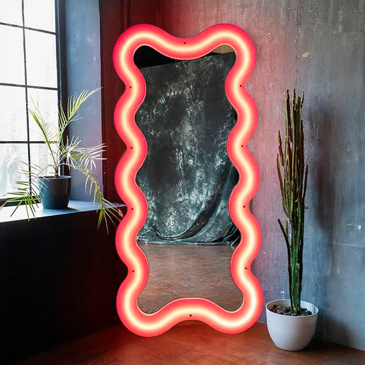 Specchio Seletti Supercurve Tall con Lampada – Design futuristico, funzionalità smart, impatto visivo garantito