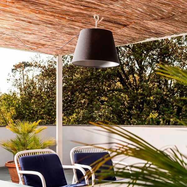 Artemide - Tolomeo Paralume Outdoor Hook: L'icona del design diventa nomade e leggera