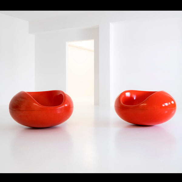 Sillón Eero Aarnio Pastil: diseño futurista y comodidad atemporal
