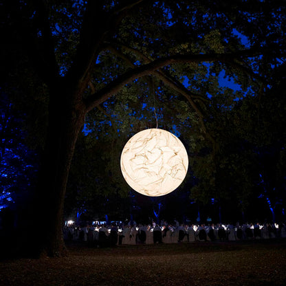 Davide Groppi - Moon 60, elegancia y refinamiento