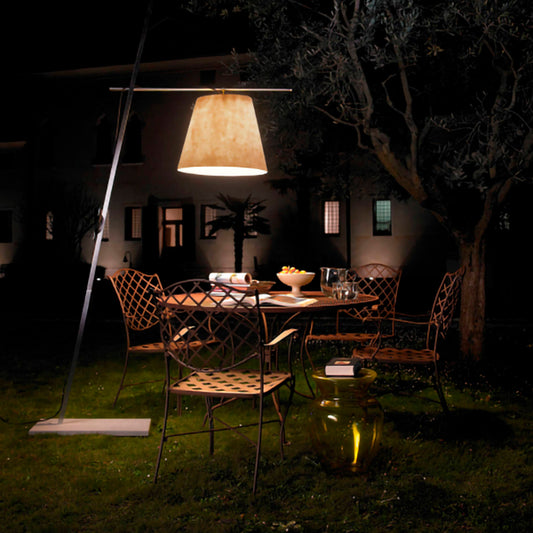 Lámpara de Pie Exterior Miami - Iluminación Exterior Elegante y Resistente