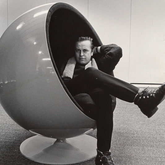 Silla Ball de Eero Aarnio Sillón – Icono del diseño espacial